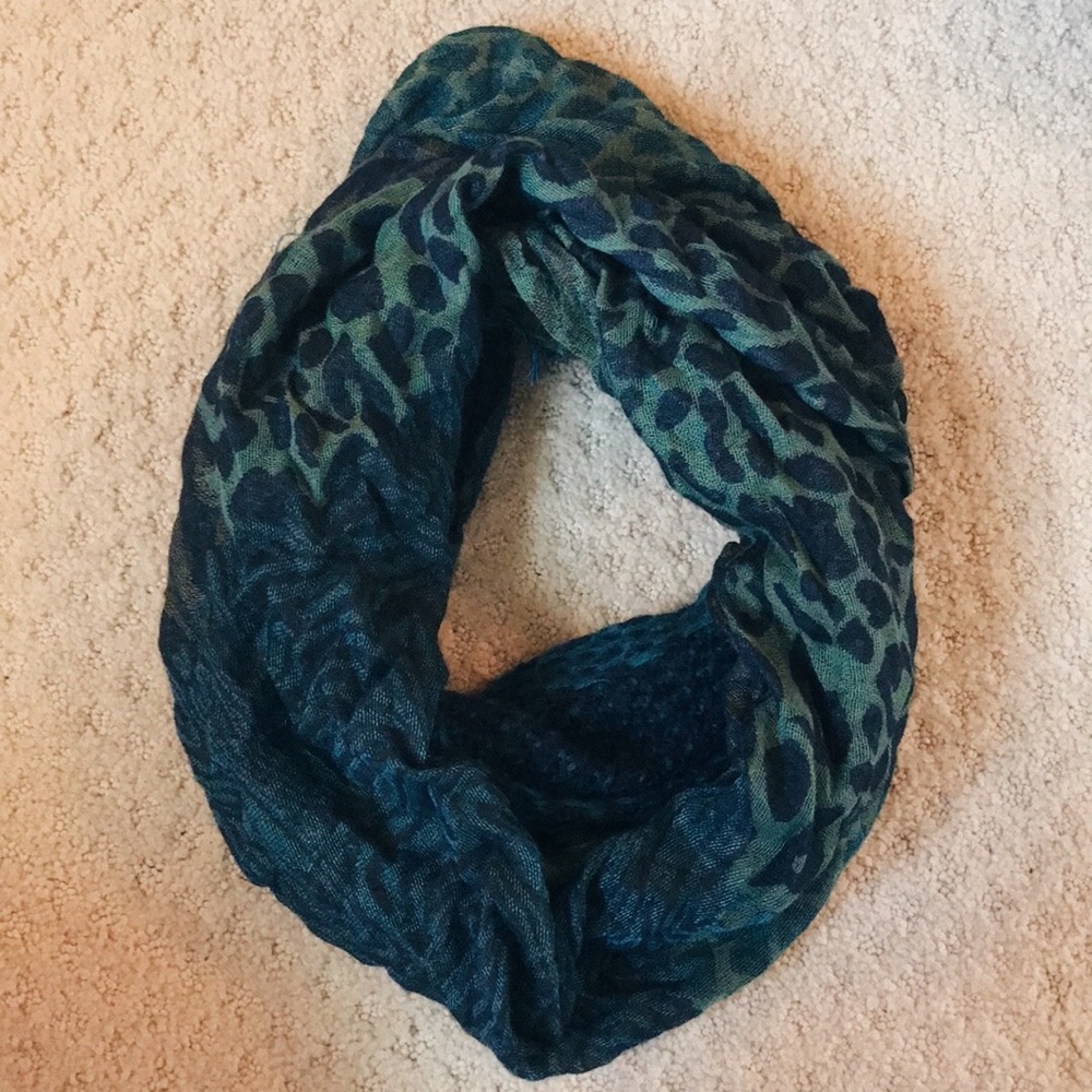 Turquoise infinity scarf